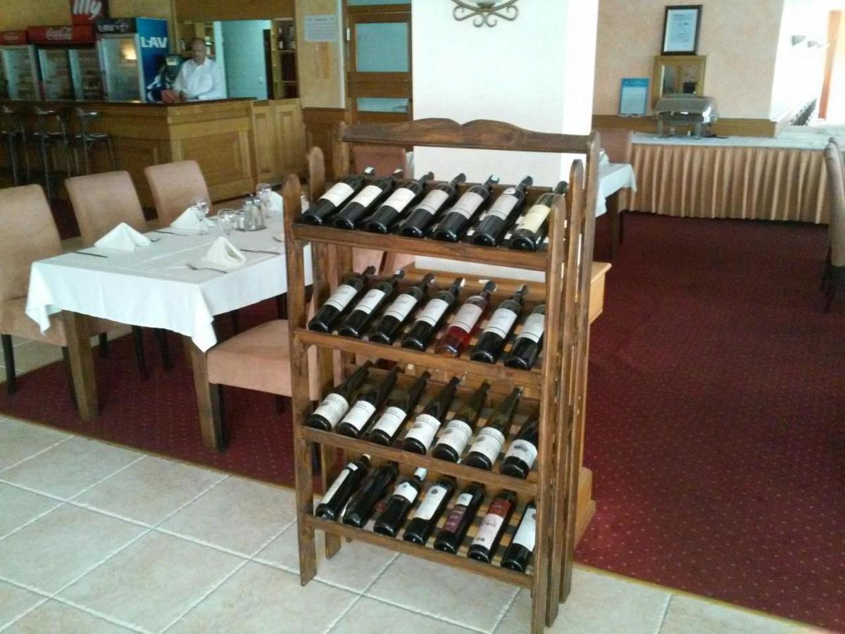 Hotel Monument Mrakovica Luaran gambar